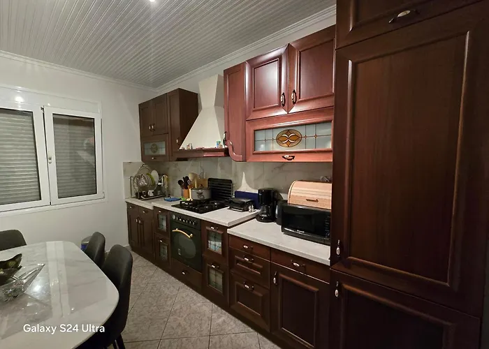 Athenas * Nea Plagia