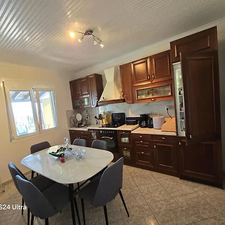 Athenas * Nea Plagia