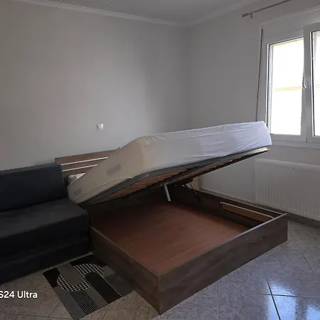 Athenas * Nea Plagia