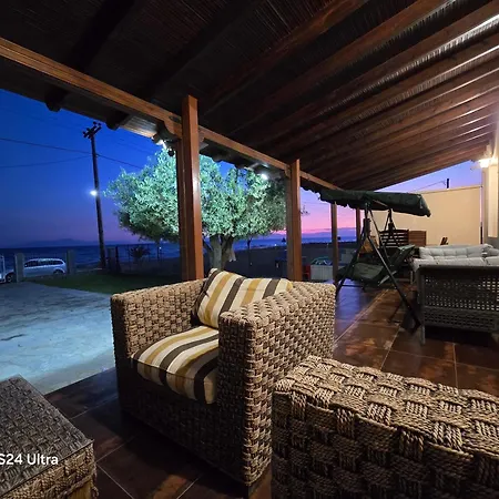 Vakantiehuis Athenas Nea Plagia