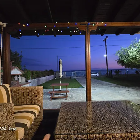 Athenas Vakantiehuis Nea Plagia